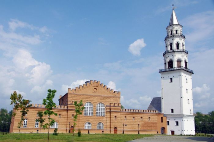 Nevyansk Tarih ve Mimarlık Müzesi-Rezervi