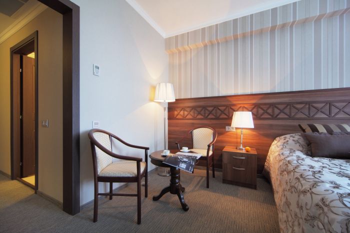 Palais Royal 4*, Екатеринбург