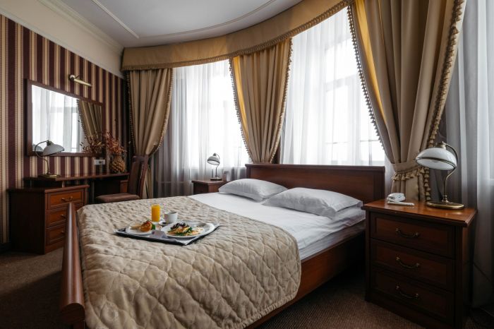 Орталық USTA 3*, Екатеринбург