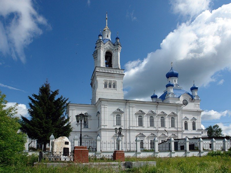 Храм_Покрова_Пресвятой_Богородицы_3.jpg