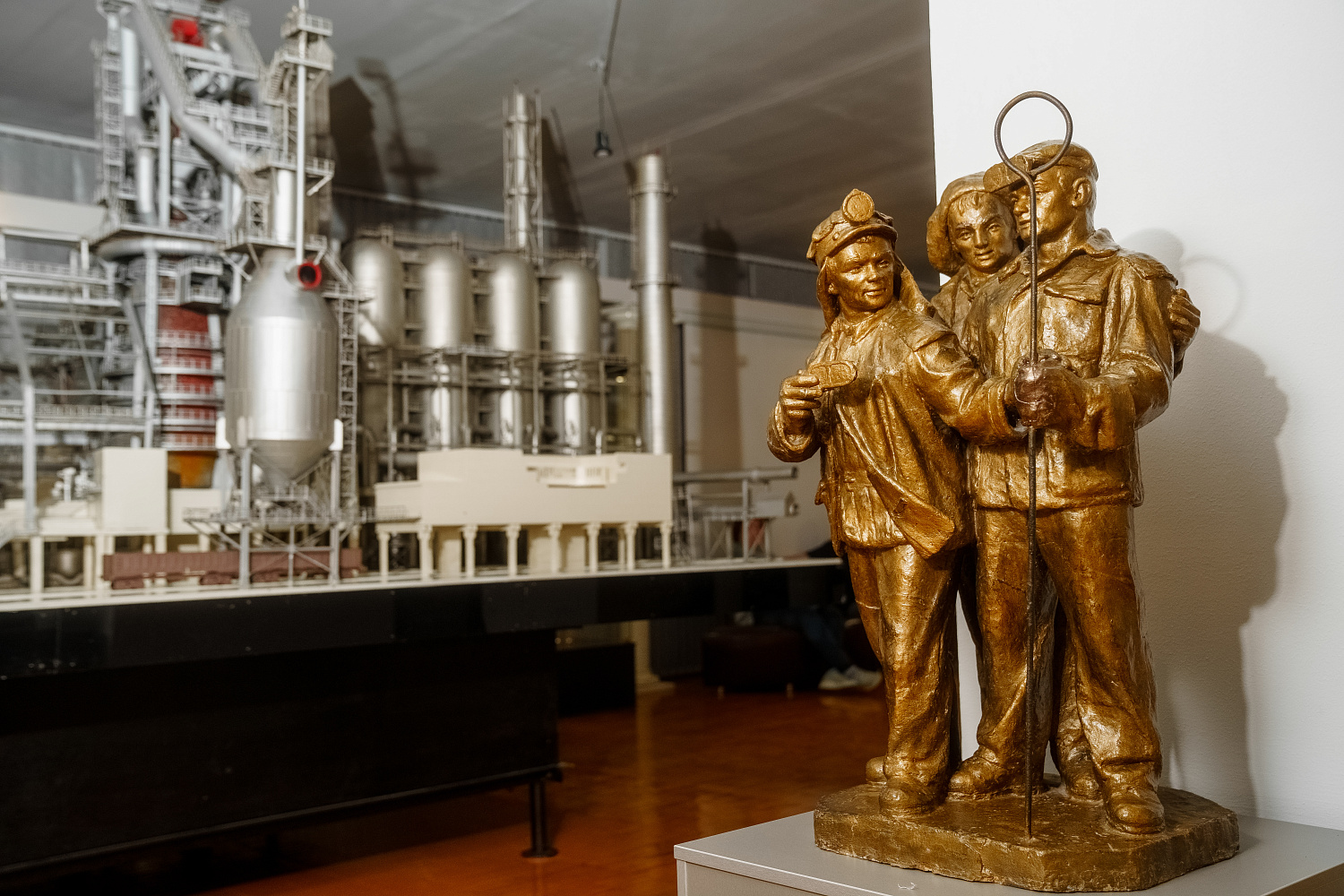 Дорогами героев: история Уральского добровольческого танкового корпуса